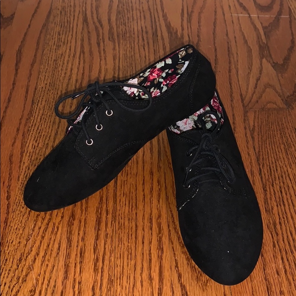 Black Lace Up Loafers